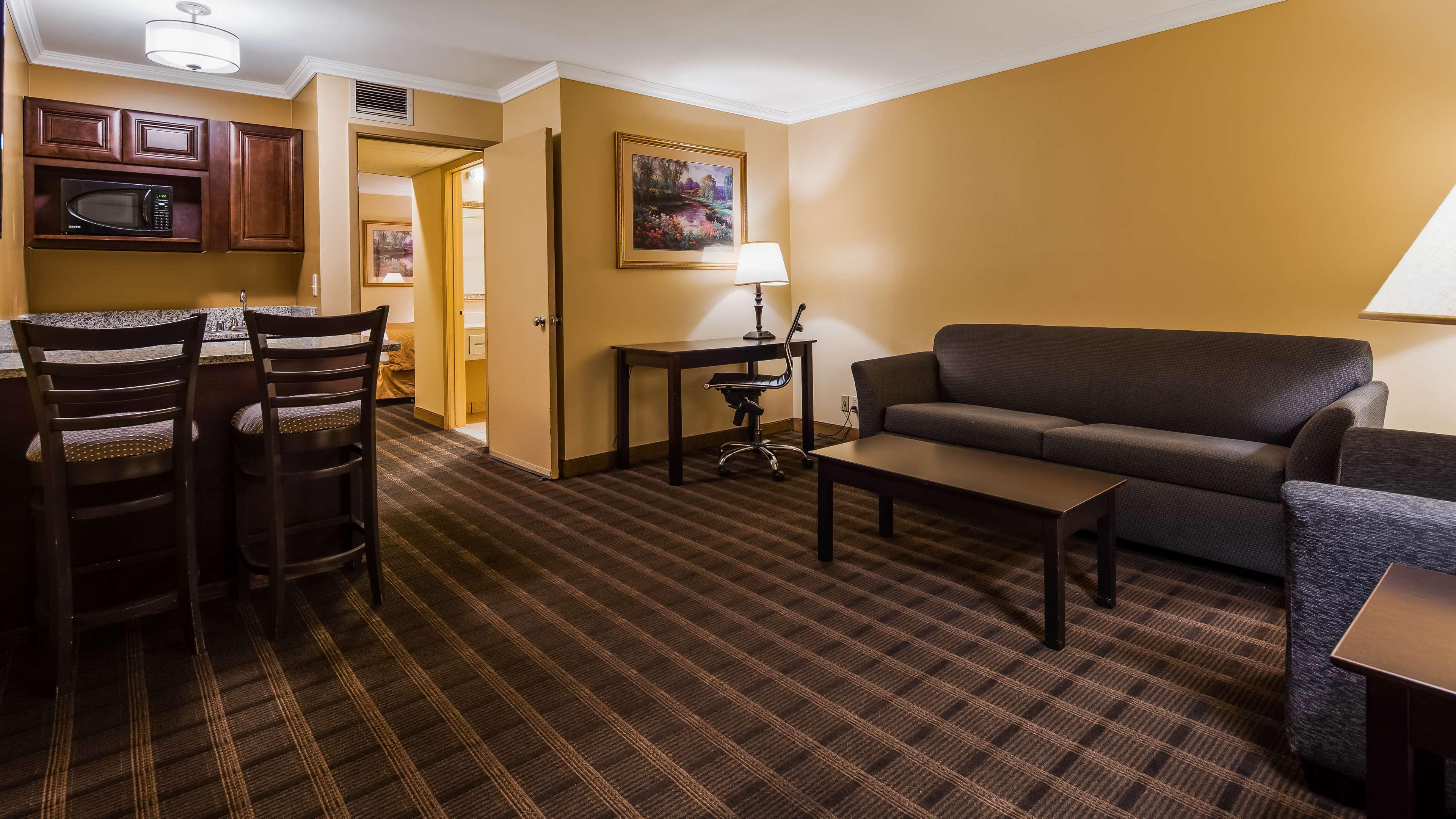 Best Western Inn & Suites Ontario Luaran gambar