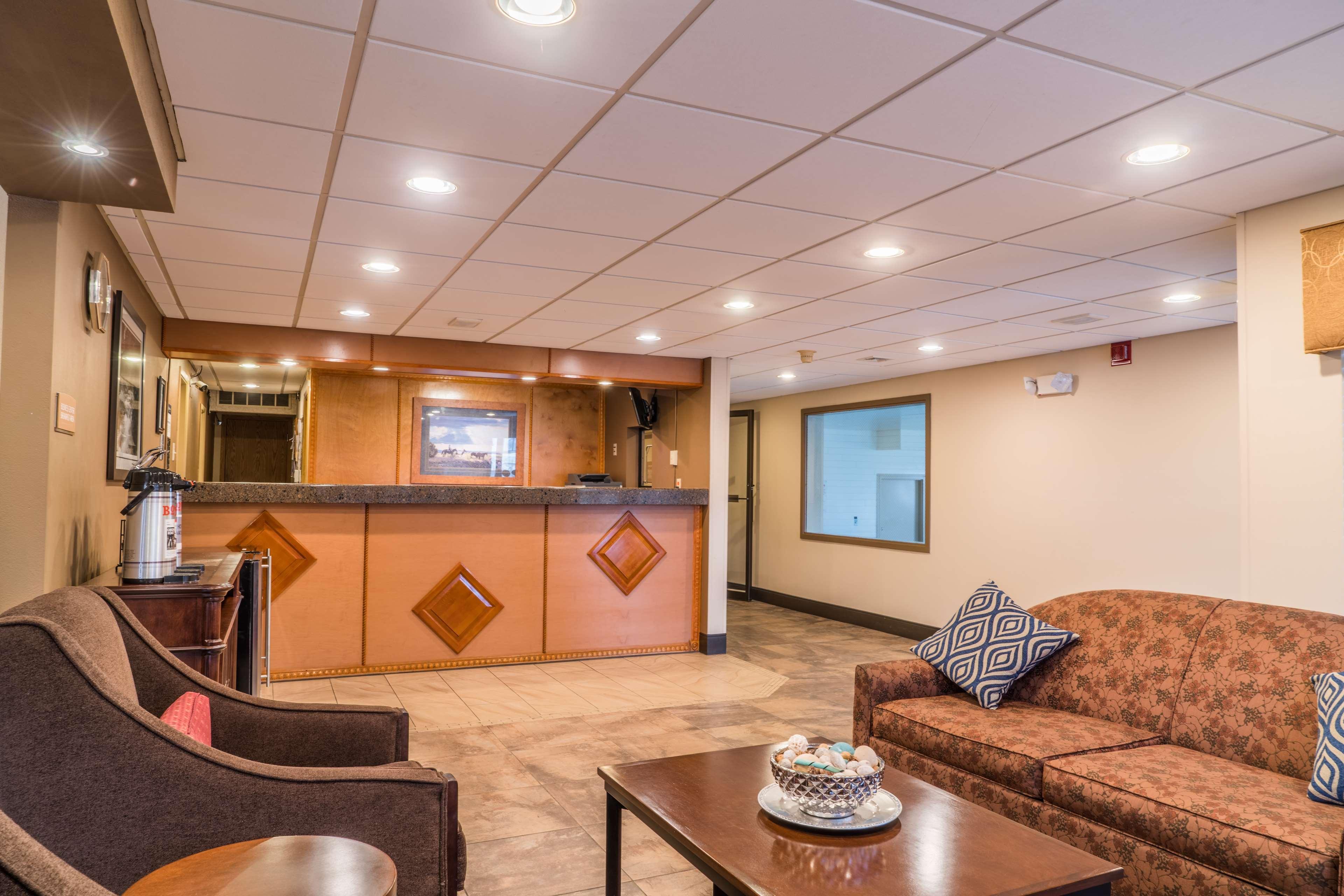 Best Western Inn & Suites Ontario Luaran gambar