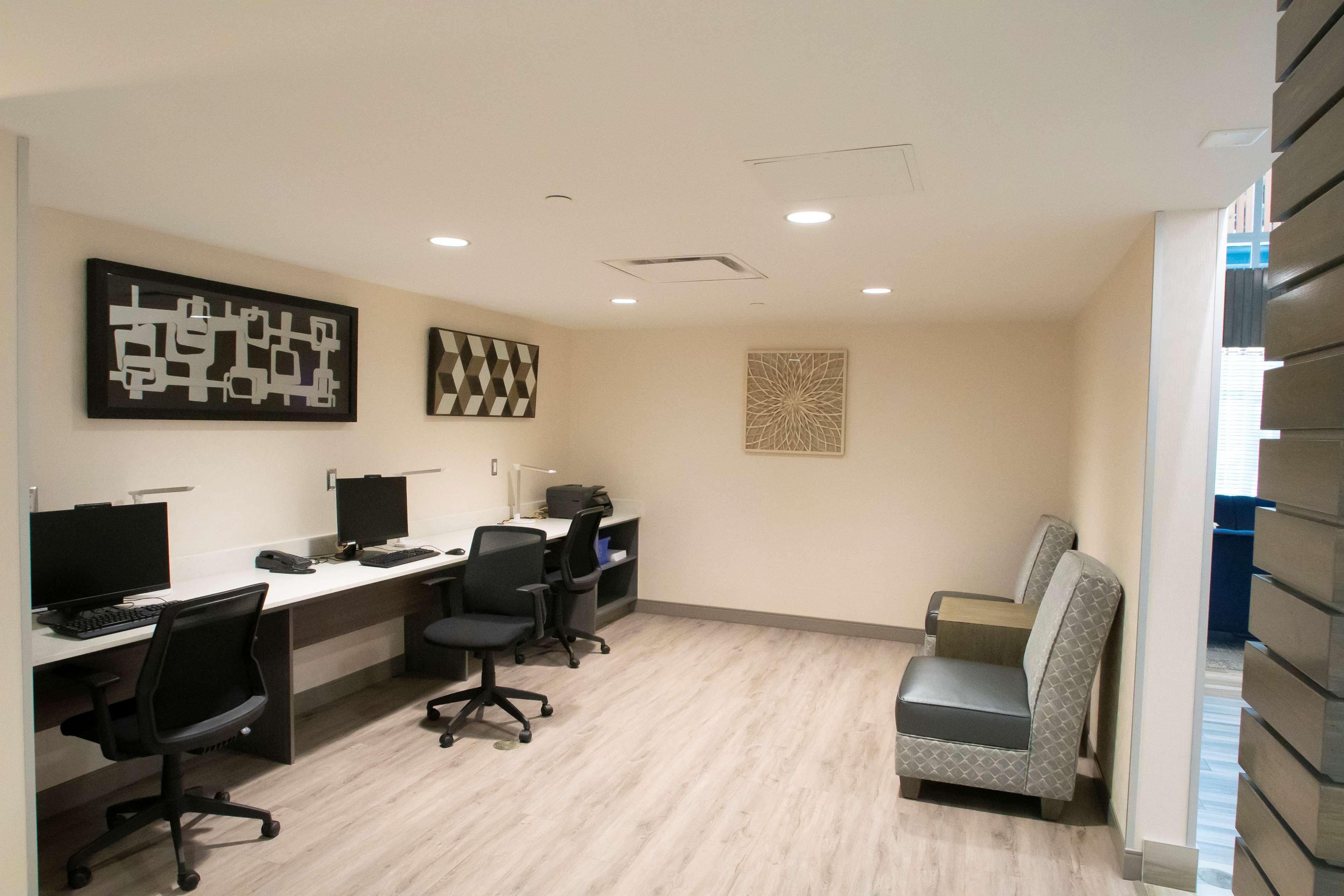 Best Western Inn & Suites Ontario Luaran gambar