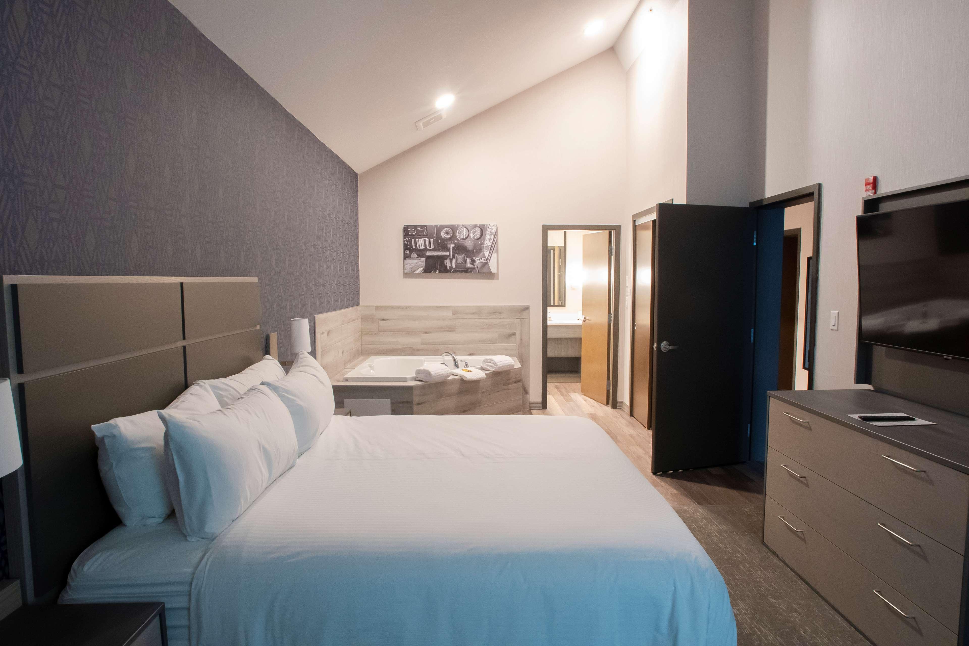 Best Western Inn & Suites Ontario Luaran gambar